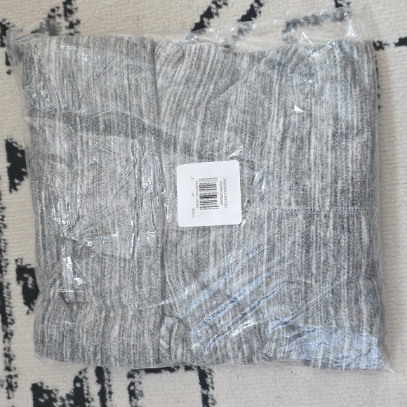 ⭐️40% Off⭐️ Just My Size French Terry Cowl Neck Plus Size Tunic Ebony Space Dye - Picture 3 of 4